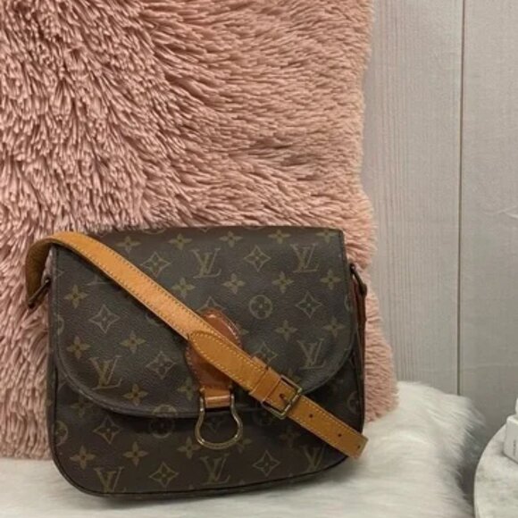 Louis Vuitton Handbags - Louis Vuitton Monogram Saint Cloud GM